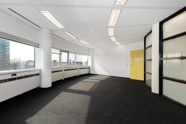 Medium property photo - Marconiplein 17, 3025 AV Rotterdam